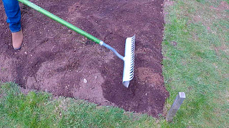 Rake Shovel Digging
